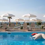 Mirafiori 3*