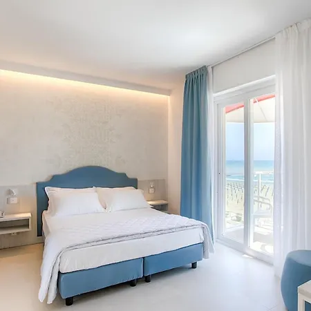 Mirafiori Hotell 3*