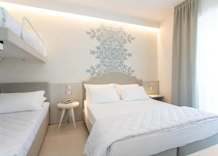 Ξενοδοχείο Mirafiori 3*