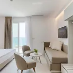 Mirafiori Hotel 3*