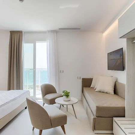 Mirafiori Hotel 3*